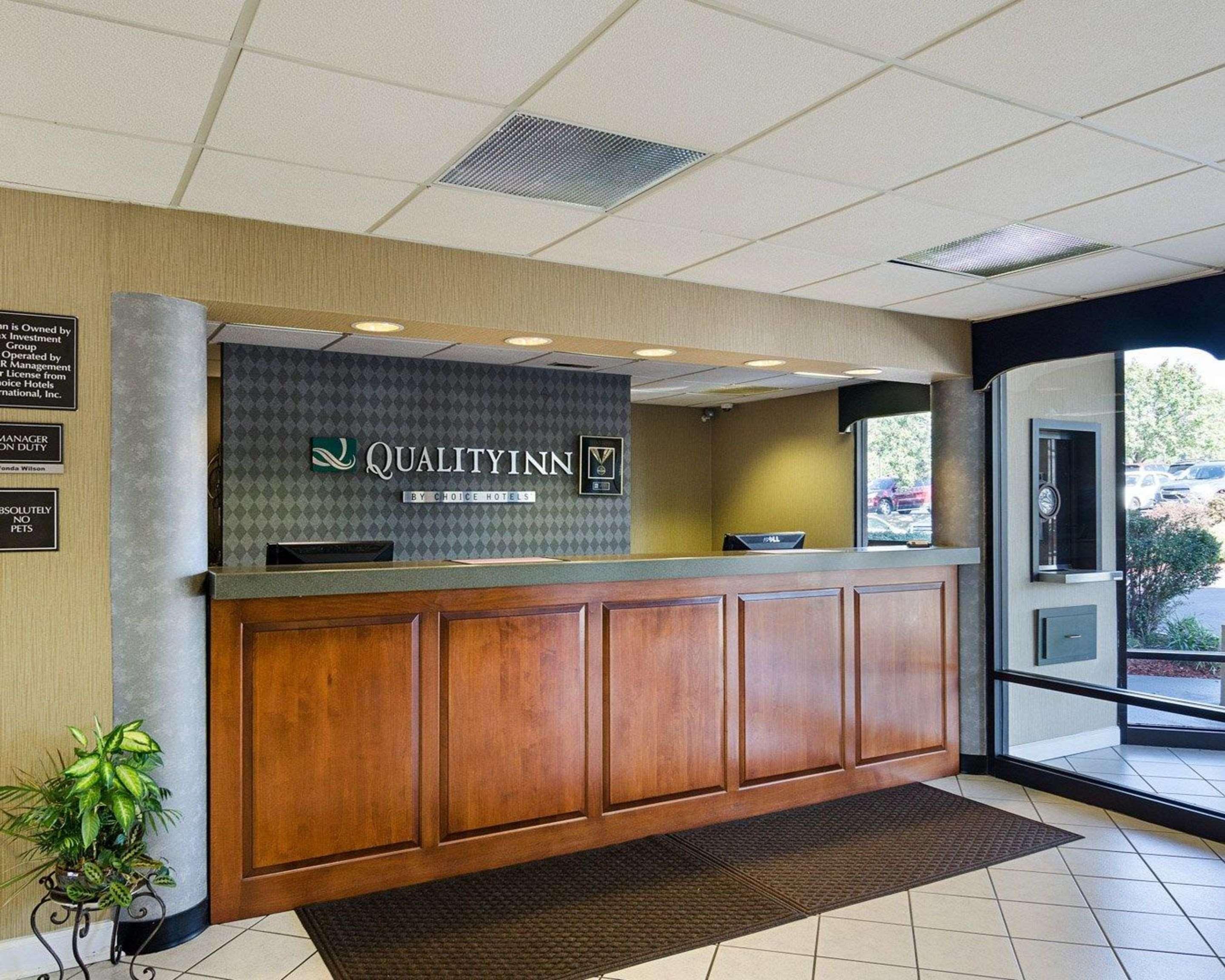 Quality Inn Troutville - Roanoke North Esterno foto