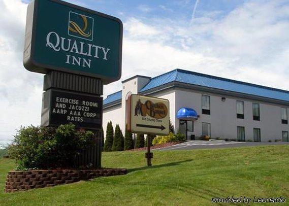Quality Inn Troutville - Roanoke North Esterno foto