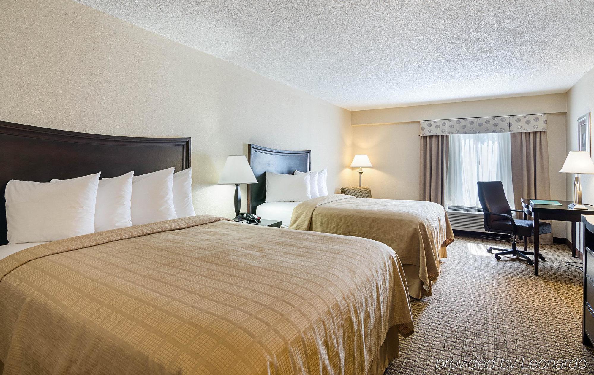 Quality Inn Troutville - Roanoke North Esterno foto