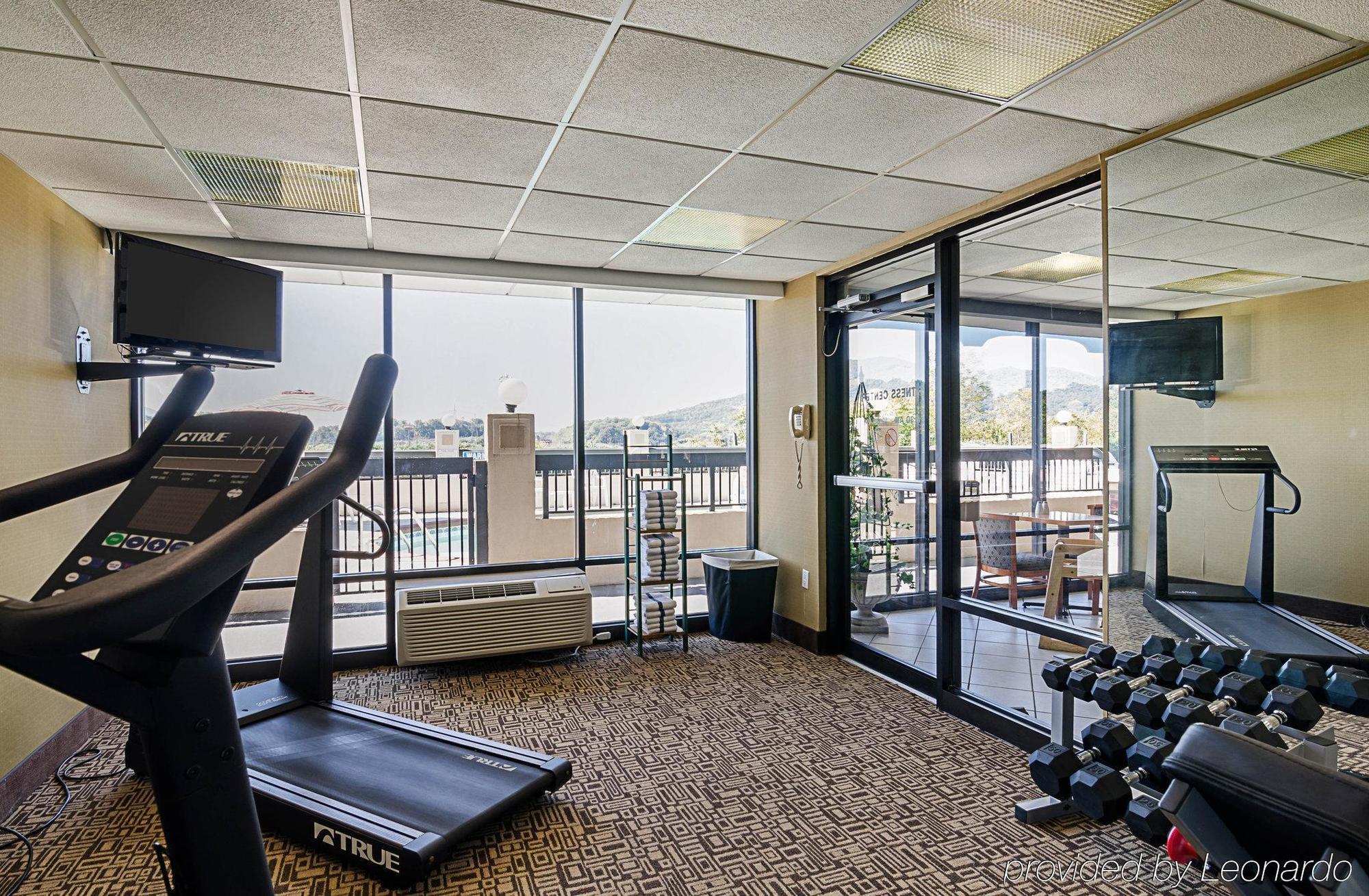 Quality Inn Troutville - Roanoke North Esterno foto